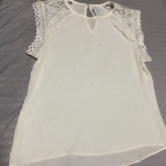 Express Blouse - Picture 3 of 3